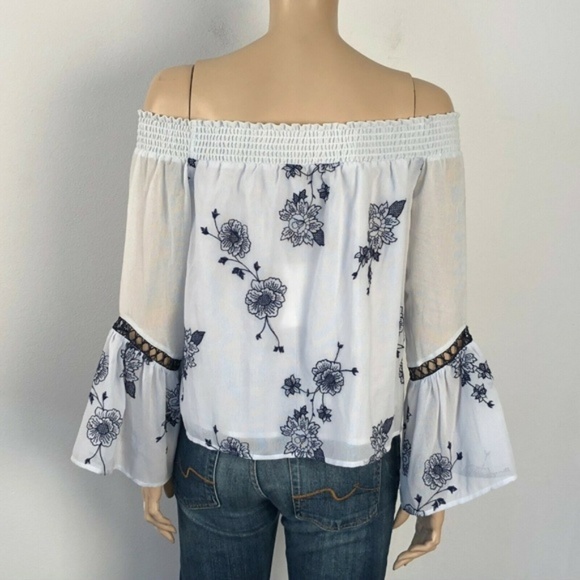 SOLD The Jetset Diaries Liliana Off Shoulder Top - Picture 4 of 7